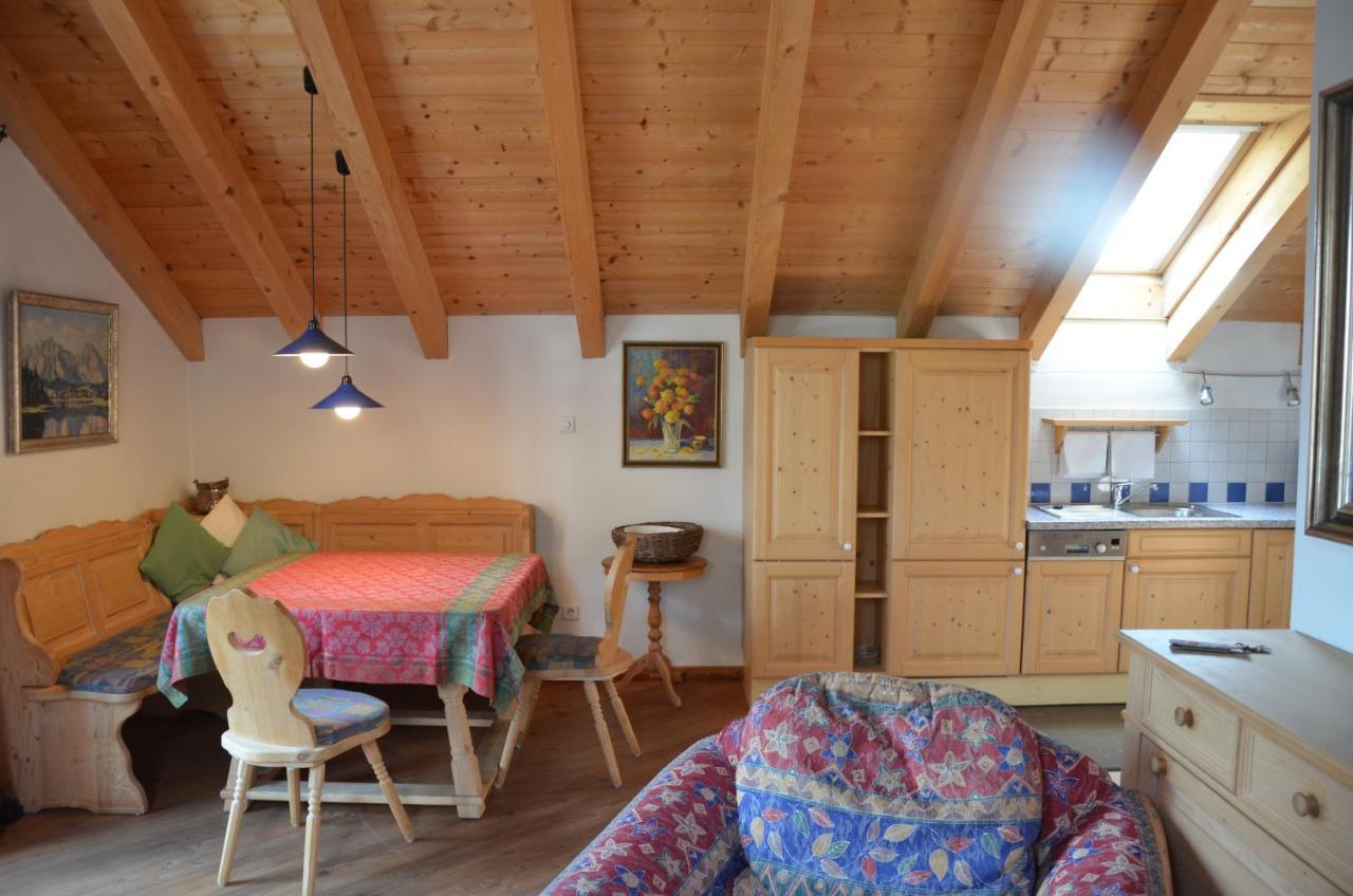 Haus Enzian Apartment Seefeld in Tirol Exterior foto